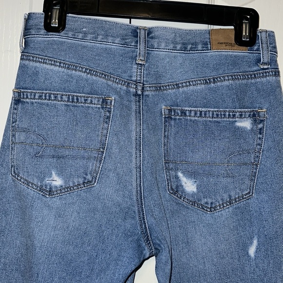 American Eagle Mom Distressed Ripped Jeans size 2 Regular - Picture 4 of 13